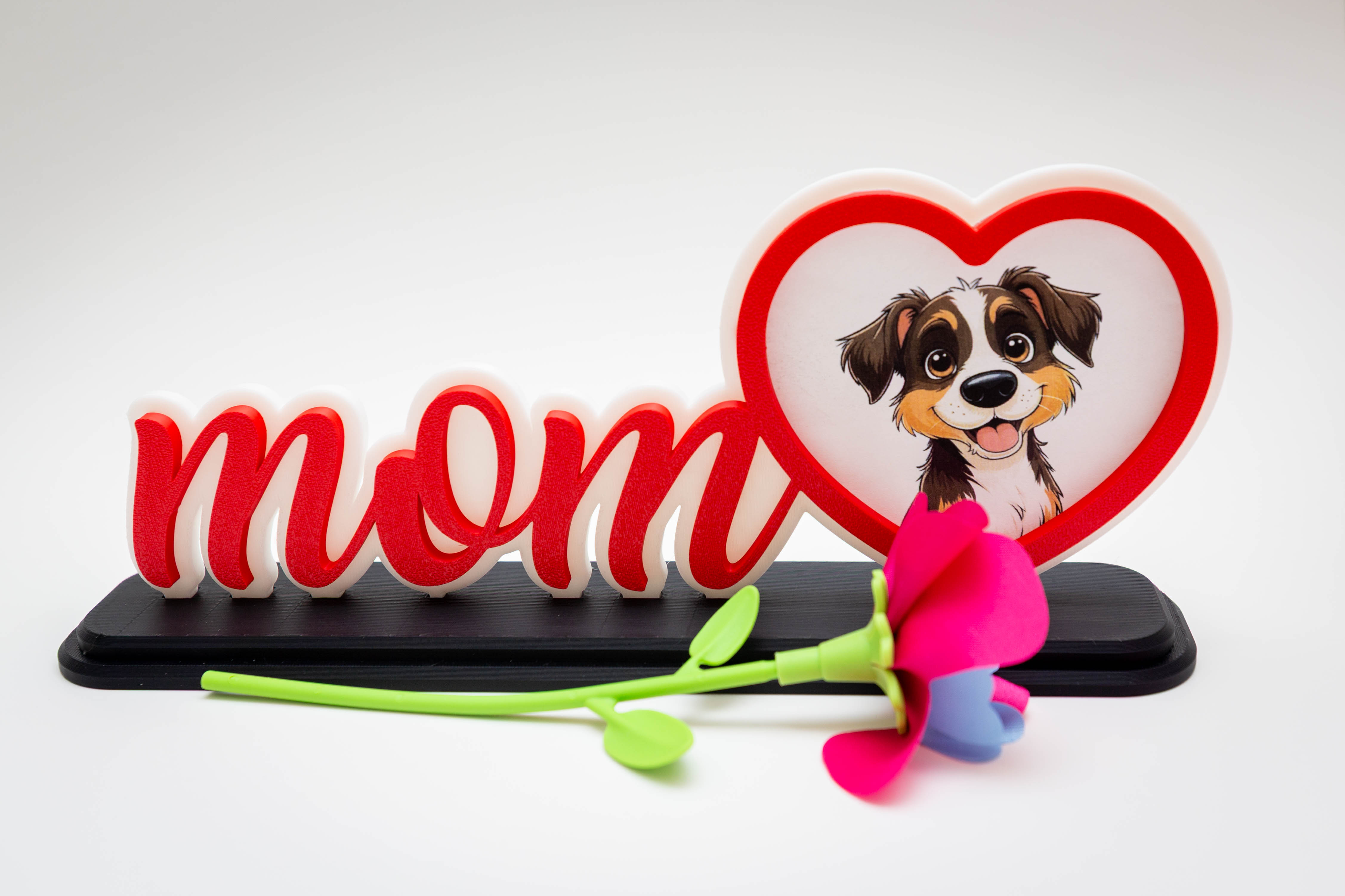 Mom script sign with custom dog portrait in heart frame